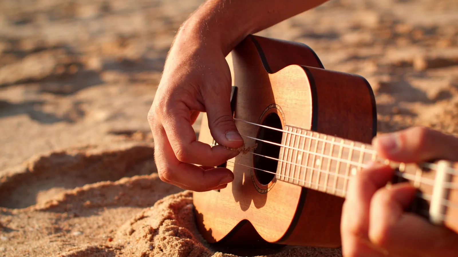 Direct the beach sound in plain English