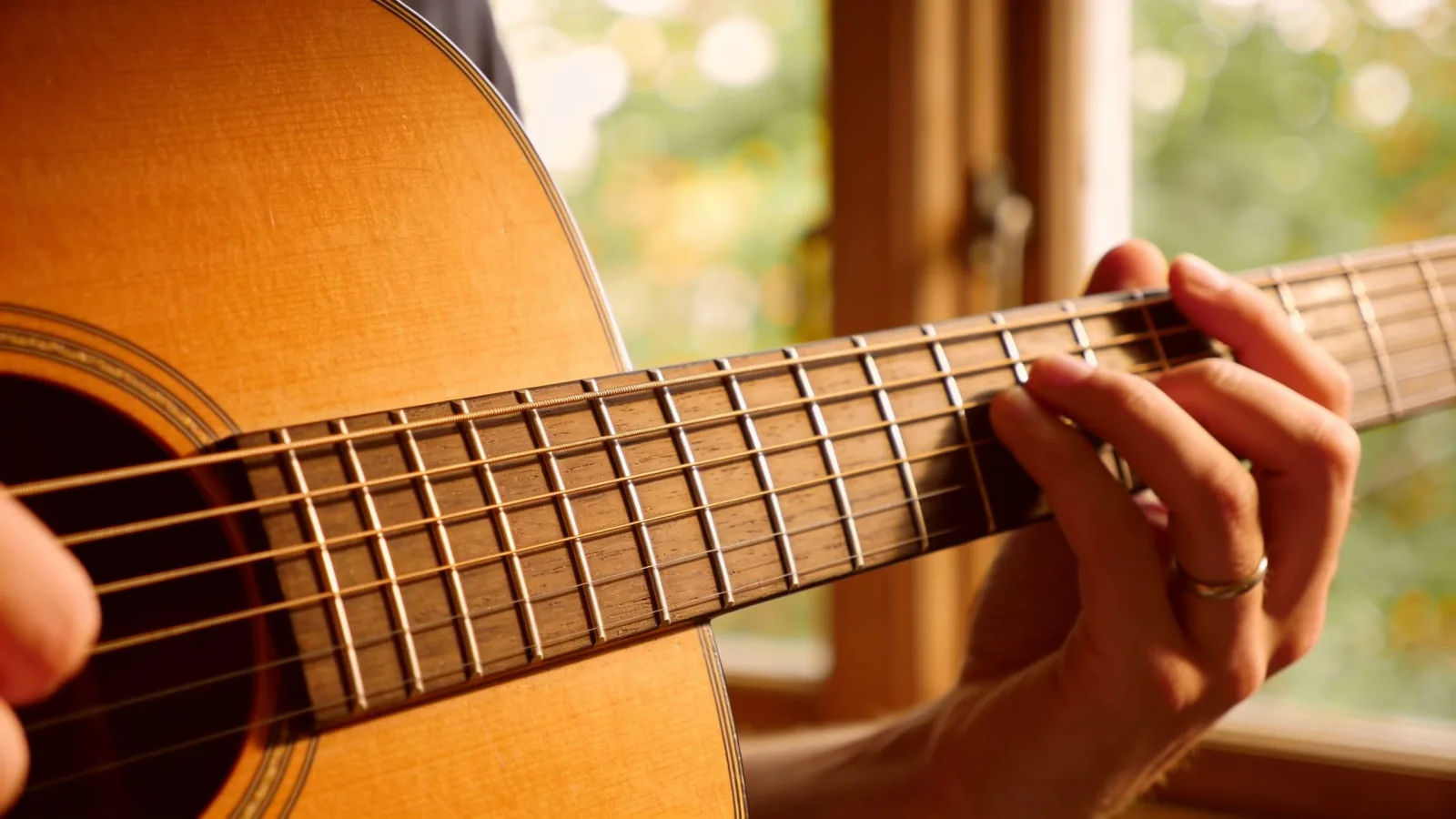 Direct the folk sound in plain English