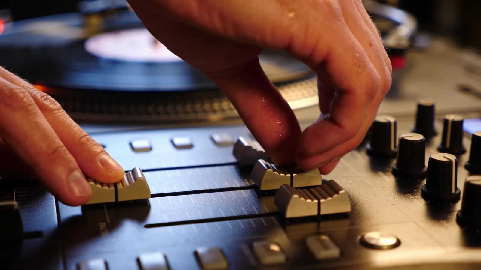 Direct the hip hop sound in plain English