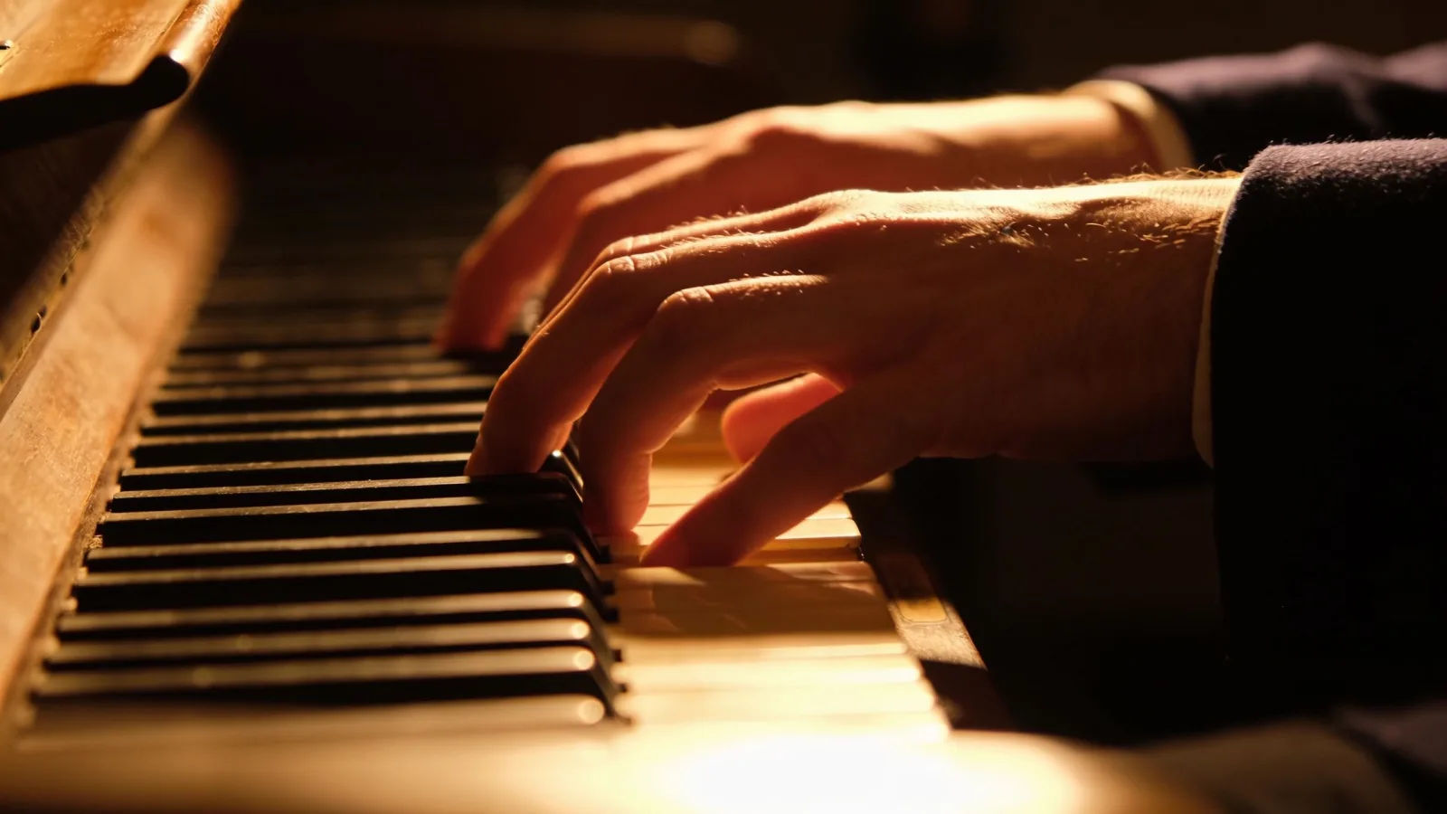 Direct the devotional sound in plain English