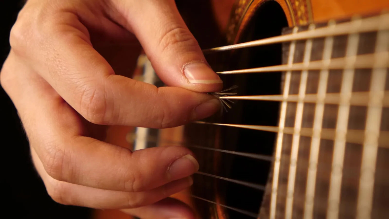 Direct the Spanish sound in plain English