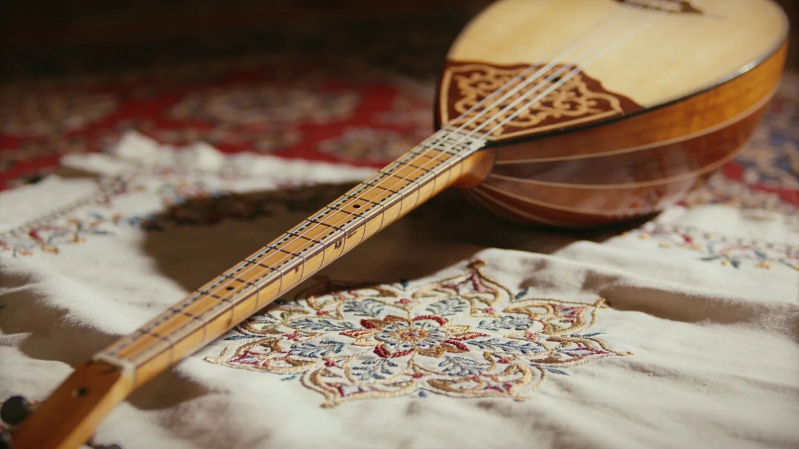 Direct the Turkish sound in plain English