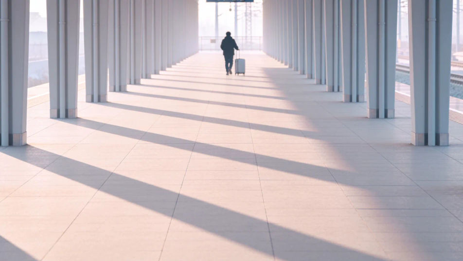 Keep a solo travel sequence moving