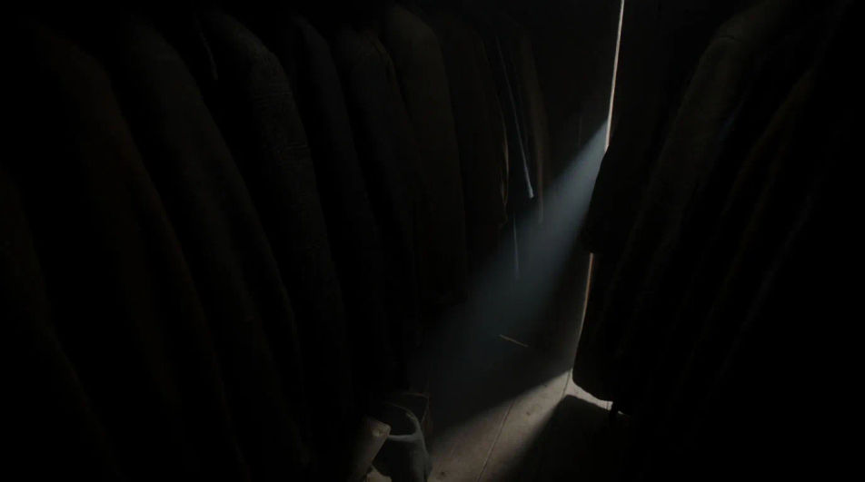 Set a mood of fear in a hiding spot
