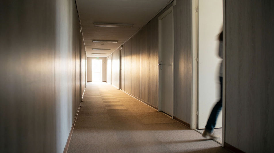 Suggest a whole school around one empty corridor