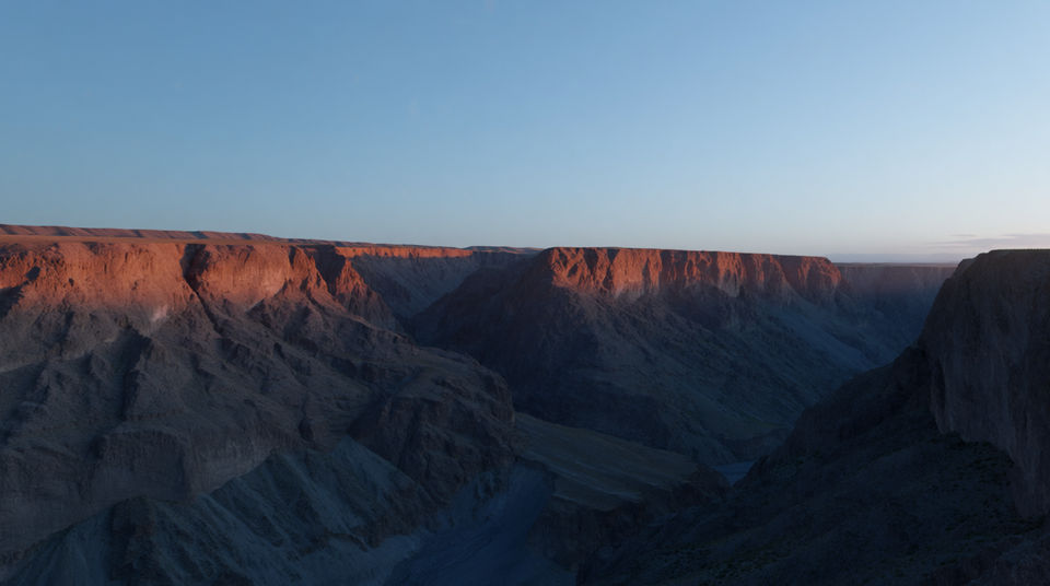 Let a far cry hold an empty canyon