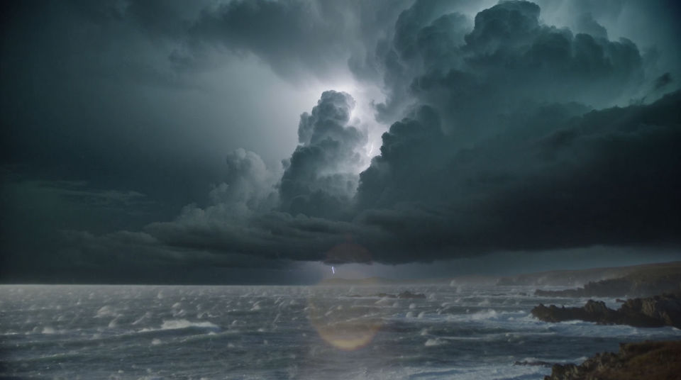 A sky that is clearly about to turn