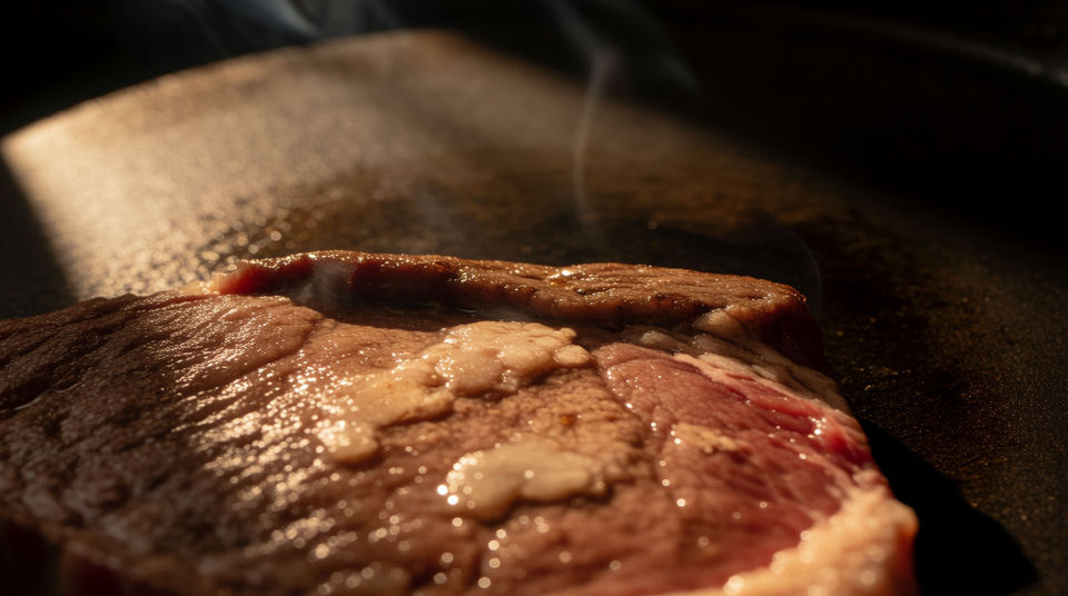 Hit the moment the meat touches the pan