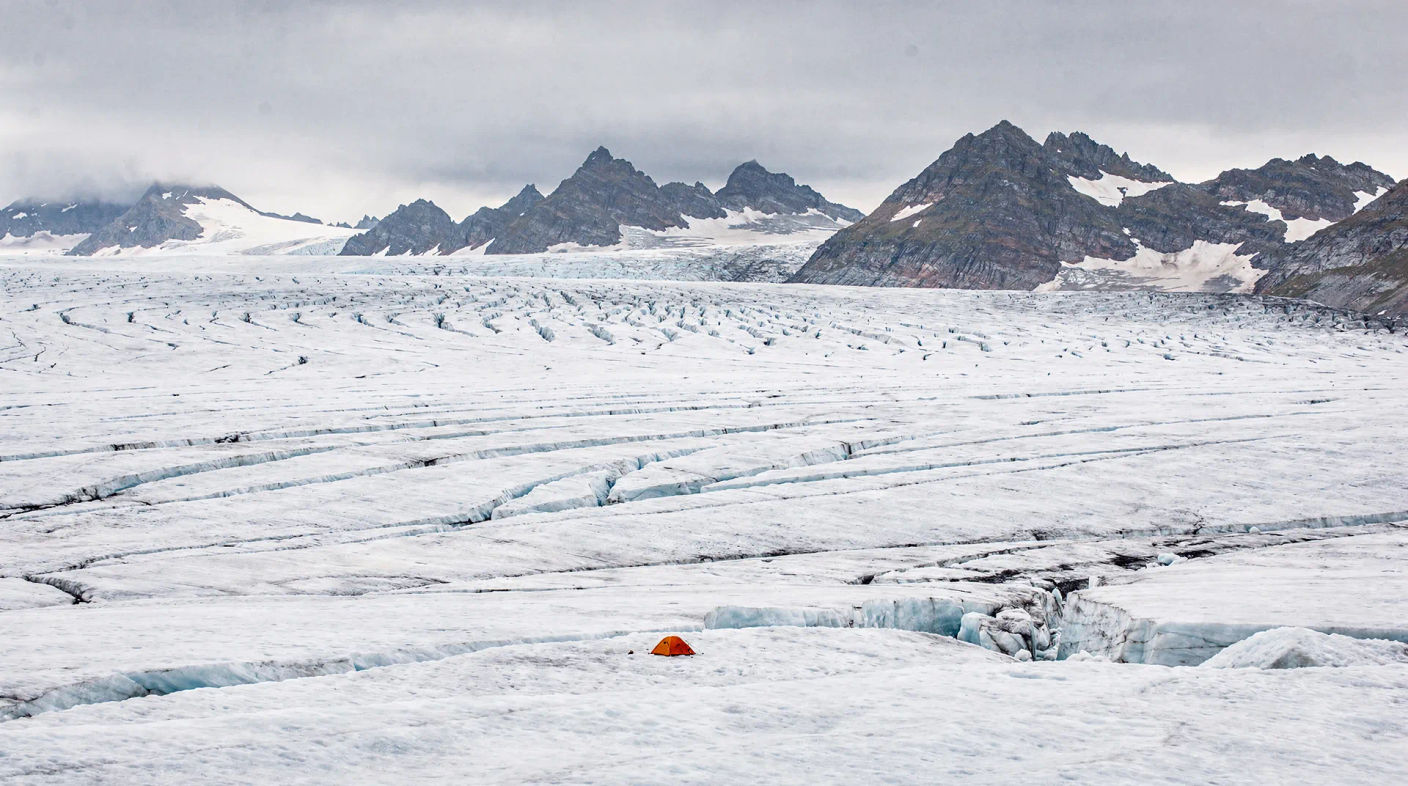 Gran plano general: El campo de hielo
