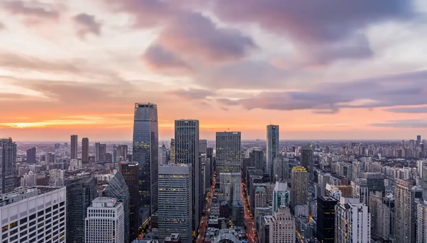 Time-lapse: La ciudad al anochecer
