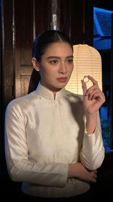 Finished vertical episode frame with ไทย subtitles