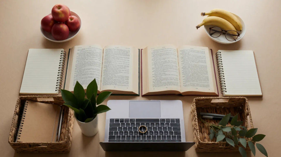 Revision tips blog header