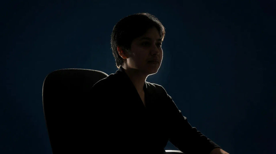 Standout profile picture