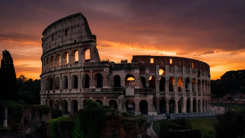 Sunset over the ruin