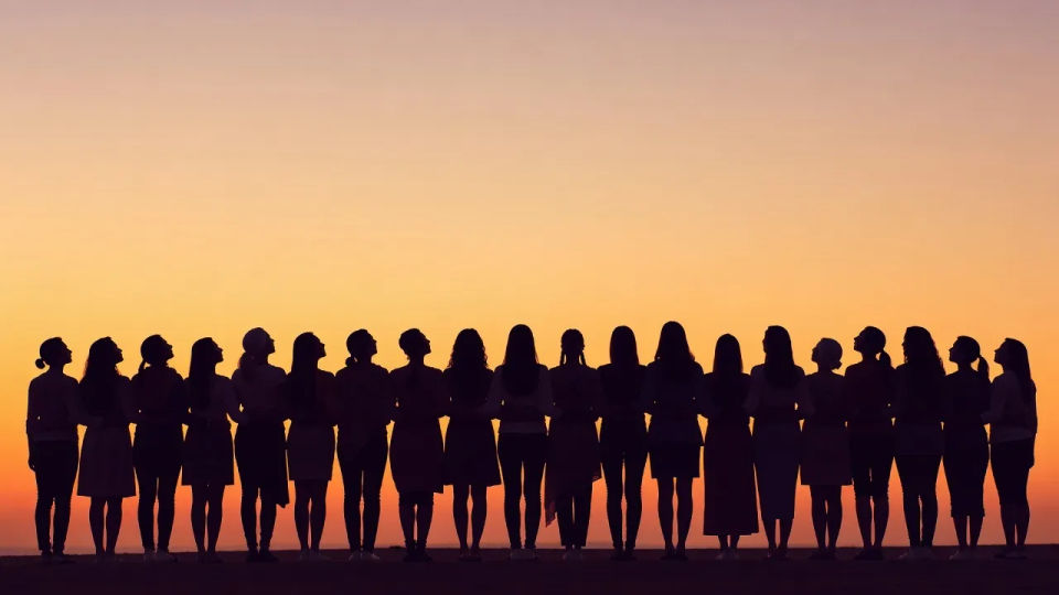 Silhouette group panorama