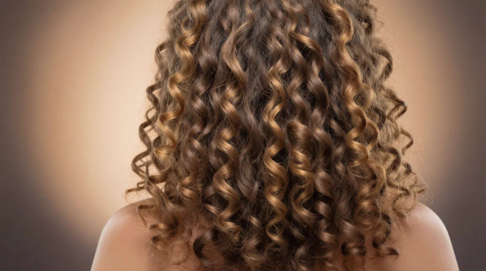 Back view curl showcase