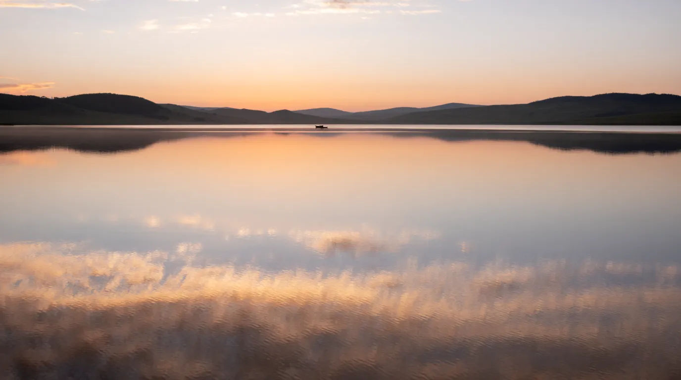 Still lake reflection