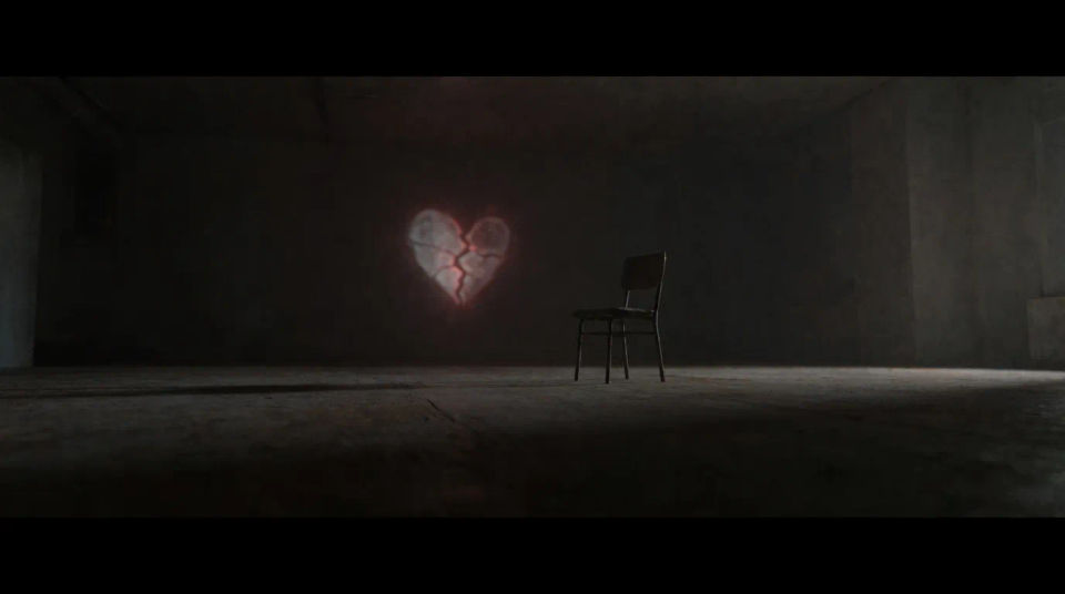 Empty room low light
