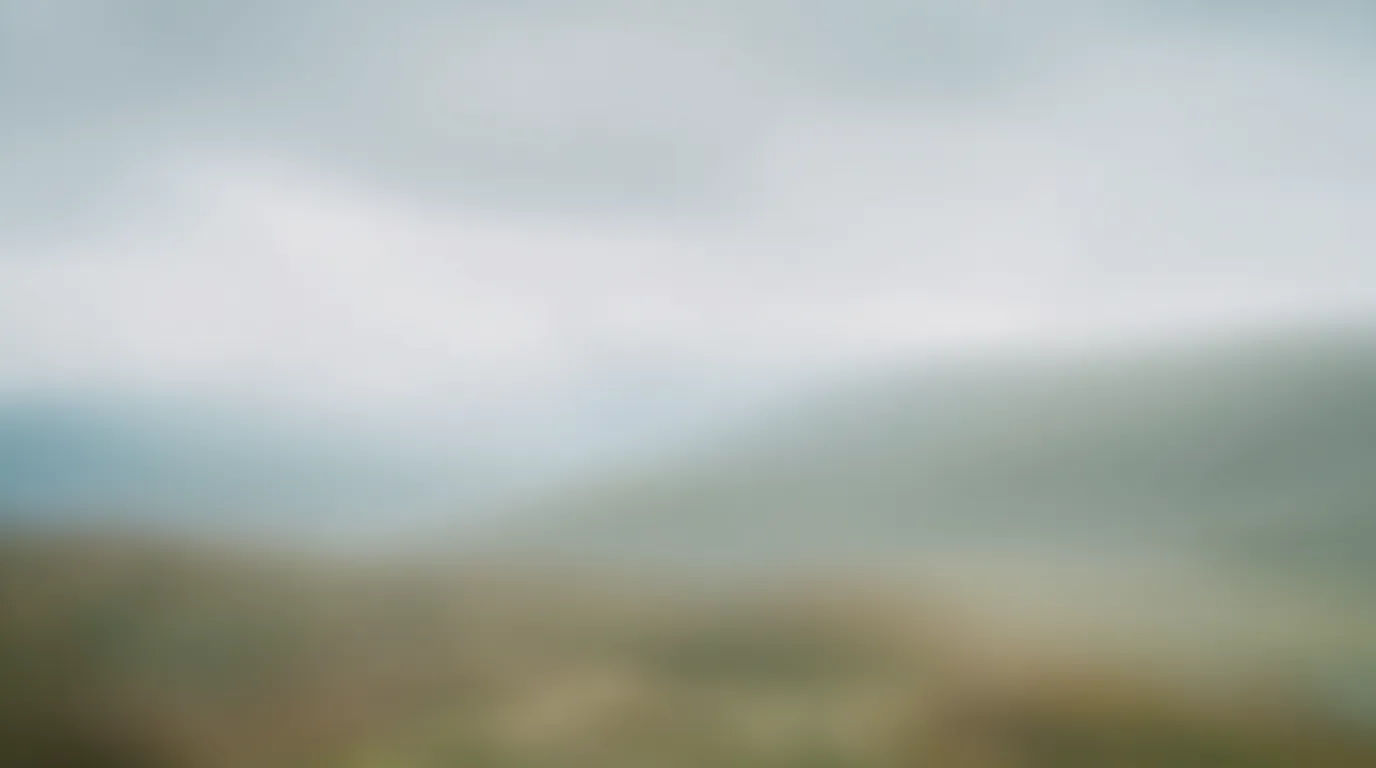 Soft scenic footer