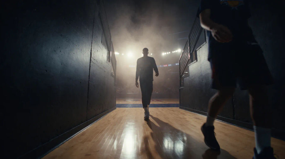 Locker tunnel walkout