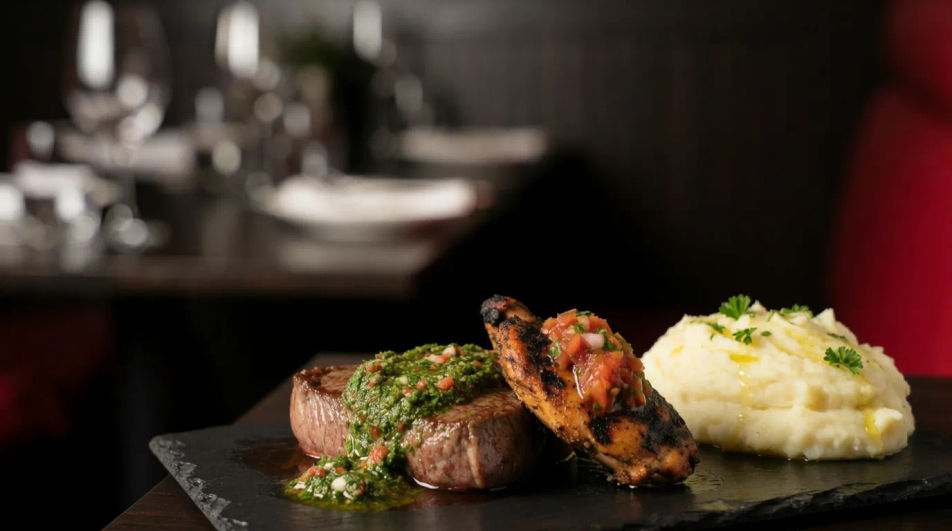 Restaurant plating