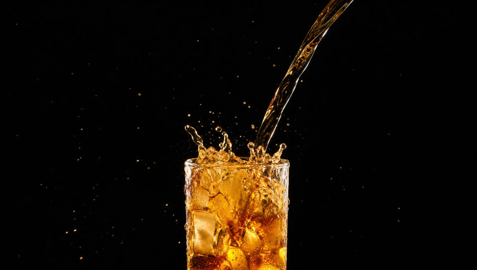Pour splash spread