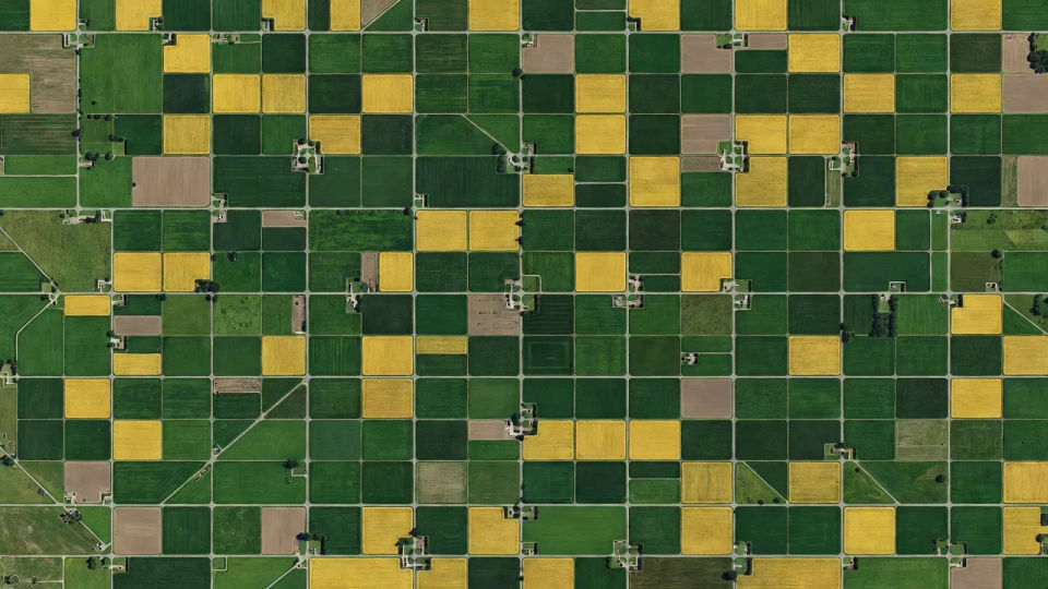 Farmland-grid panel