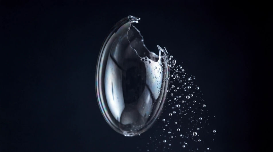 Bubble burst moment
