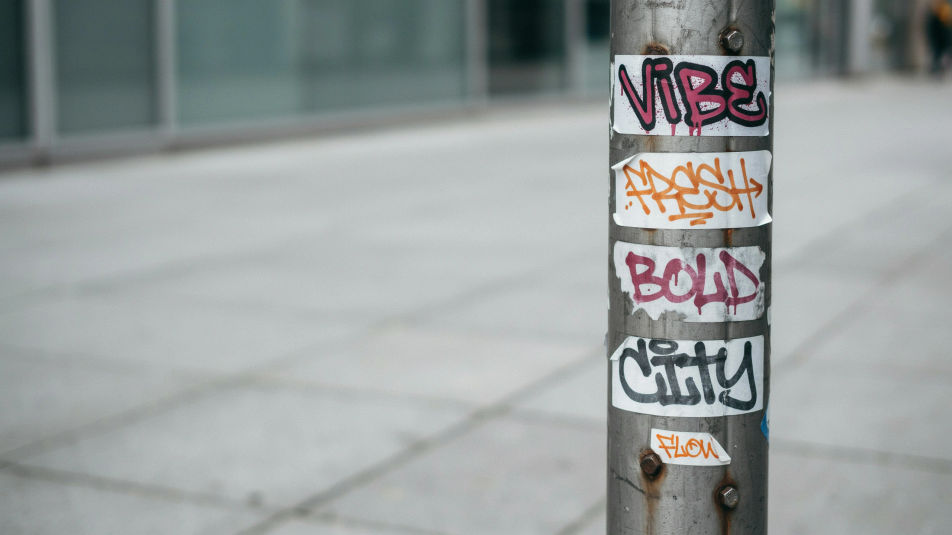 Street pole slap wall