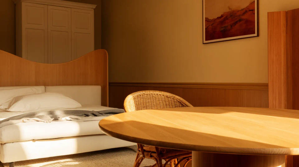 Reframe interiors and real estate