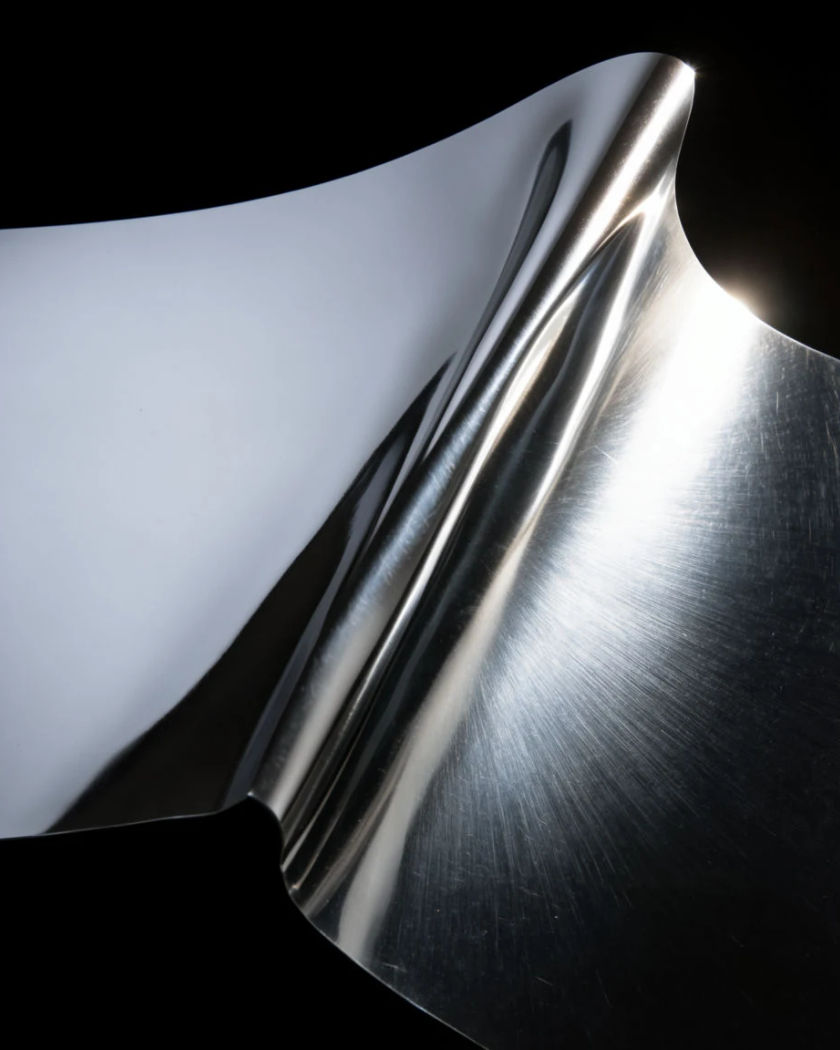 Turning metal effect